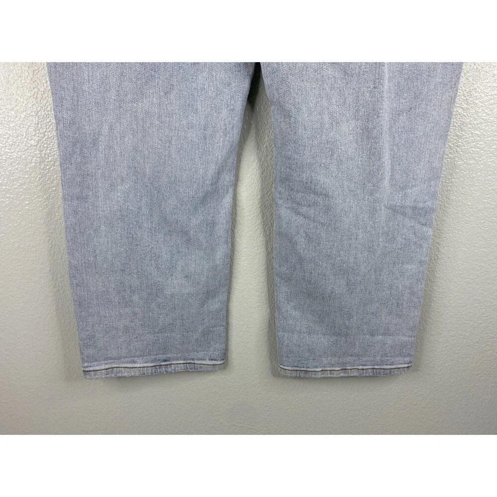 Risen Women 1XL Jeans Boyfriend Fit Straight Leg Distressed Light Wash NWT - Picture 8 of 16